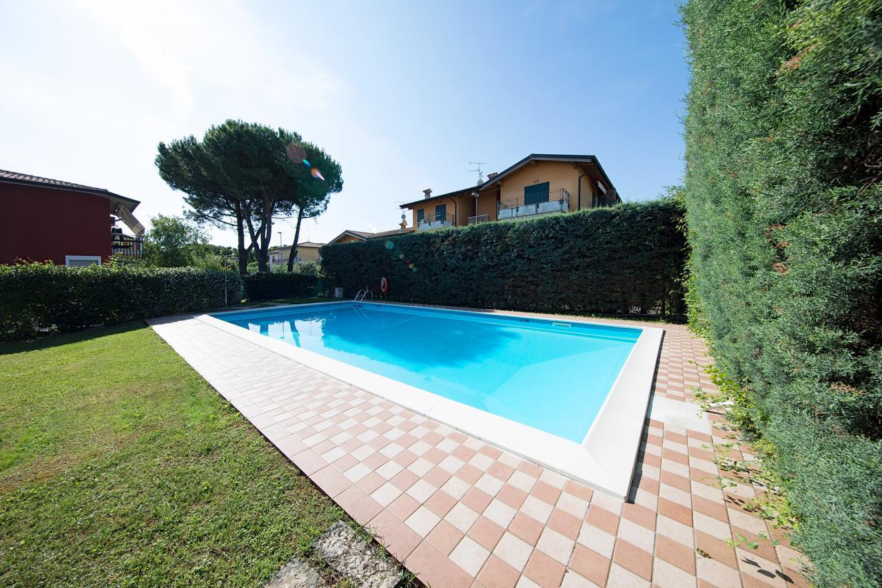 Appartamento Valeria By Wonderful Italy ซีร์มิโอเน ภายนอก รูปภาพ